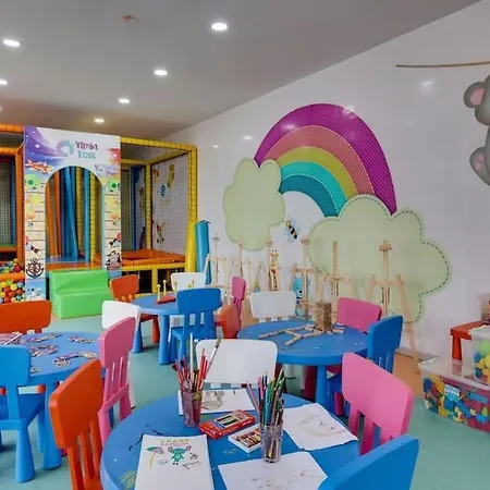 Lueks 5 Yildizli Otelde Kusadası