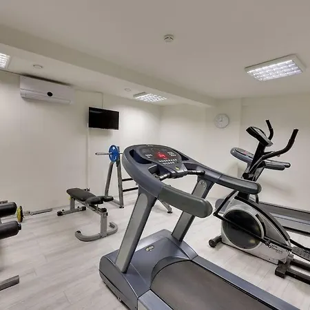 Lueks 5 Yildizli Otelde *