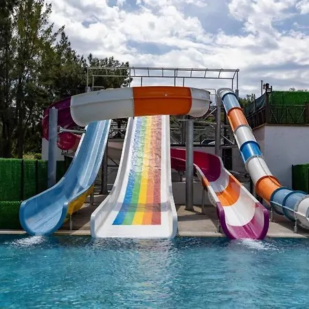 Luks Daire 5 Yildizli Otelde Apartman Kusadası